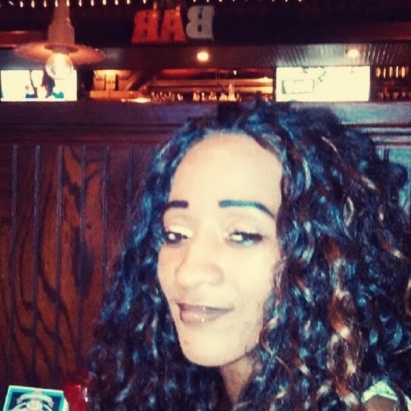 Meet your Posher, Kumari - Picture 2 of 3